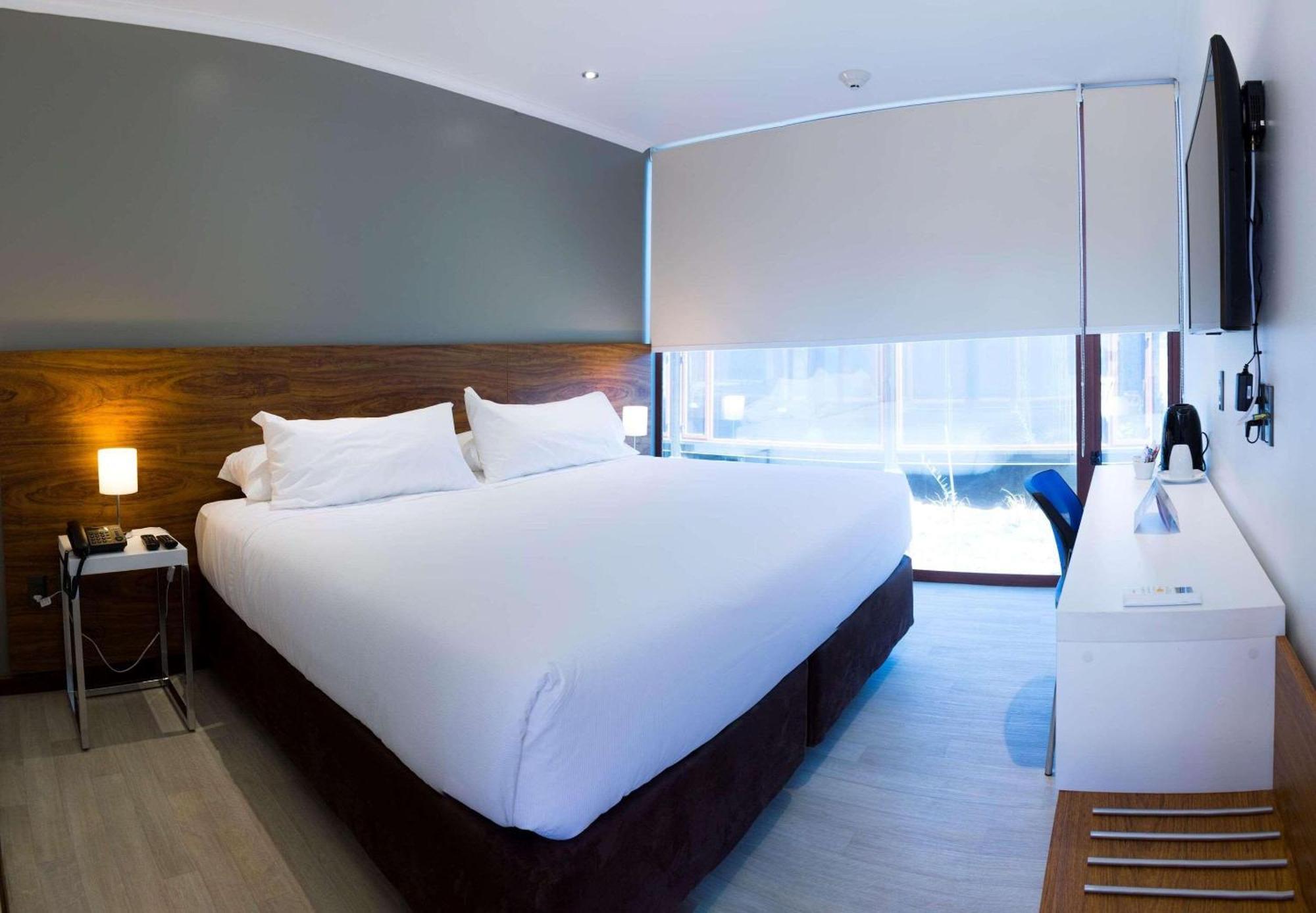 Park Inn By Radisson Los Olivos De Vallenar Exterior photo